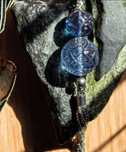 將圖片載入圖庫檢視器 Dual Ball Long Tassel Necklace