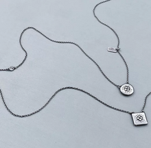 將圖片載入圖庫檢視器 Double Clover Necklace