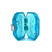 將圖片載入圖庫檢視器 Hand Carved Octagon Clutch