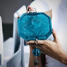 將圖片載入圖庫檢視器 Hand Carved Octagon Clutch