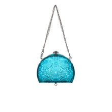 將圖片載入圖庫檢視器 Hand Carved Fan Clutch