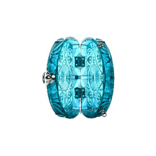 將圖片載入圖庫檢視器 Hand Carved Fan Clutch