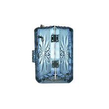 將圖片載入圖庫檢視器 hand carved dahlia clutch