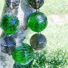 將圖片載入圖庫檢視器 Statement Sphere Necklace