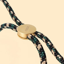 將圖片載入圖庫檢視器 Custom Case + Cord (Camo Green) Mobile Case & Cord