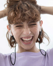 將圖片載入圖庫檢視器 AirPods Strap