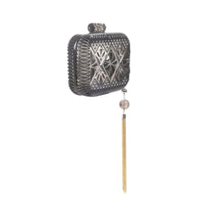 將圖片載入圖庫檢視器 Hand Carved Rectangle Clutch