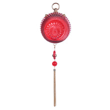 將圖片載入圖庫檢視器 Hand Carved Sphere Clutch